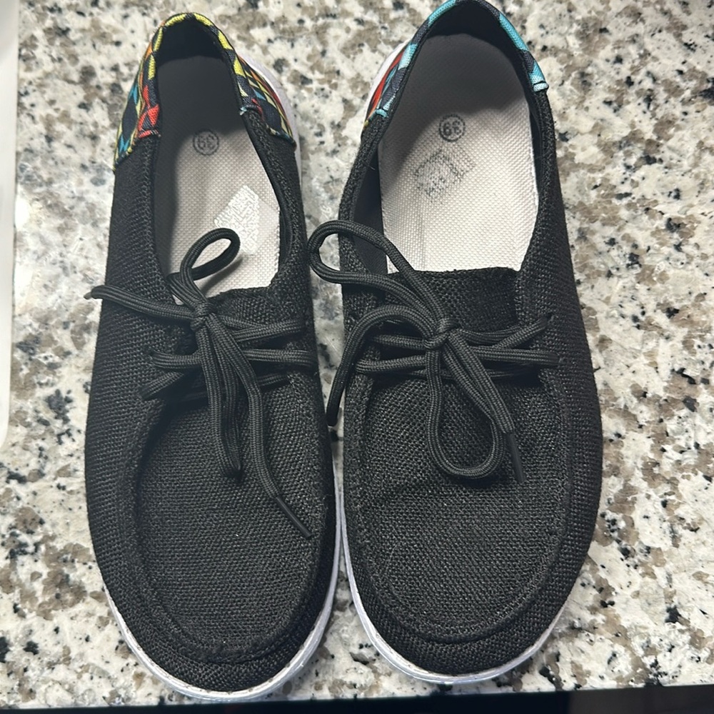 Women’s Shoes
